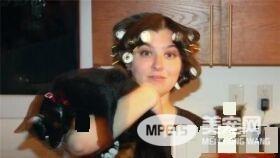 这只小猫的意外出现，却改变了一个美国大兵的一生，我也想要一只