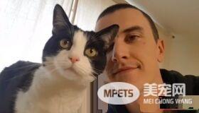 和爱猫自拍合照失败？白俄罗斯猫奴分享合照妙招